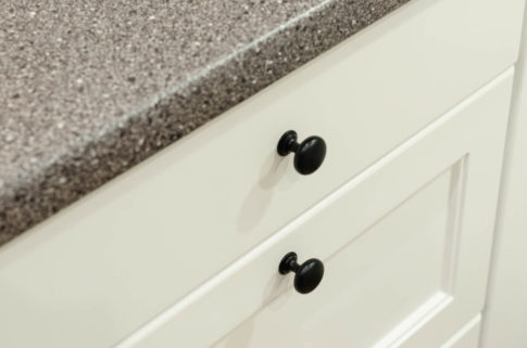 Frontline fronty lakierowane