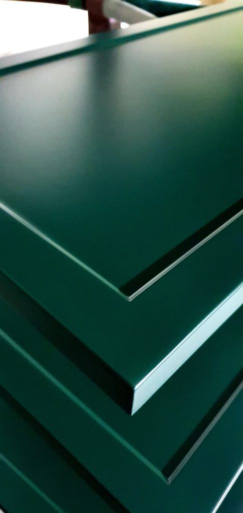 Frontline fronty lakierowane